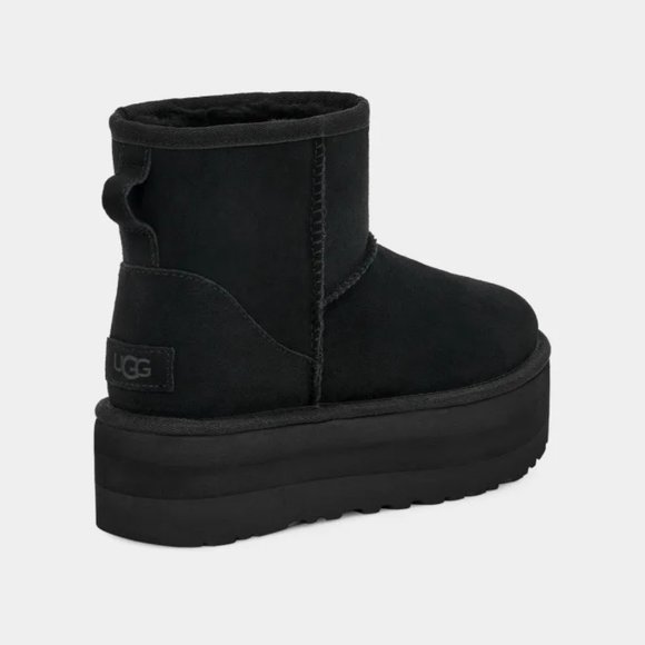 UGG Women's Classic Mini Platform Boot - Picture 4 of 6